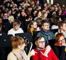 Publiczność w kinie Piast